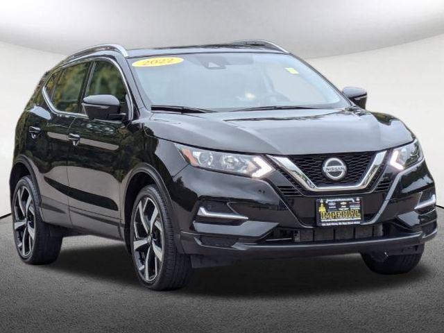 used 2022 Nissan Rogue Sport car, priced at $23,977