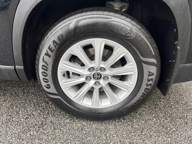 used 2024 Toyota Grand Highlander car, priced at $45,477