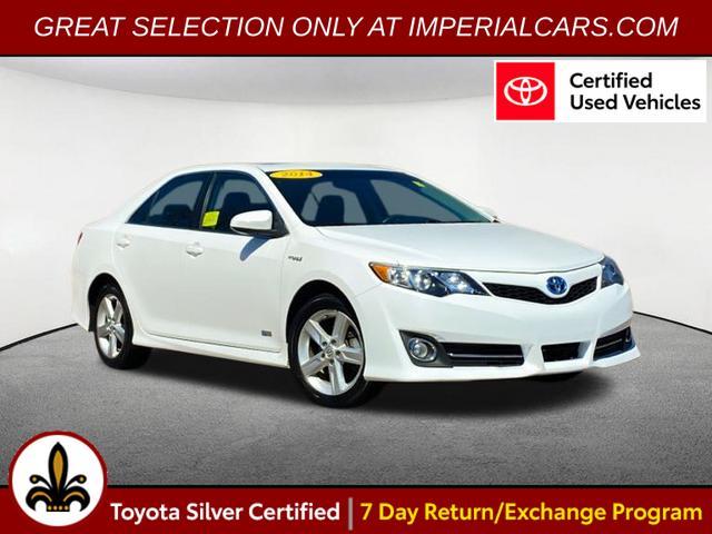 used 2014 Toyota Camry Hybrid car, priced at $16,477