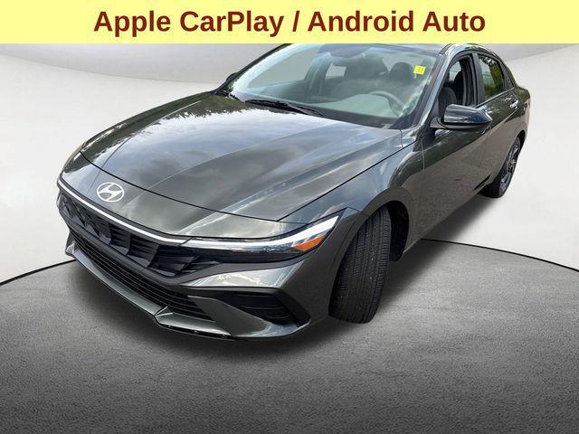 used 2025 Hyundai Elantra car, priced at $22,477