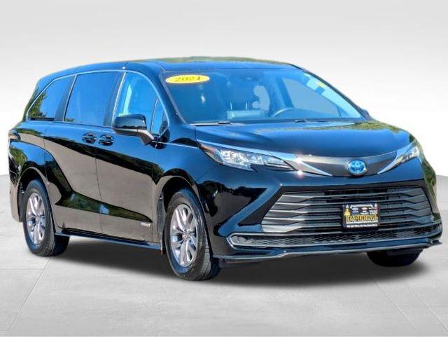 used 2021 Toyota Sienna car, priced at $38,885