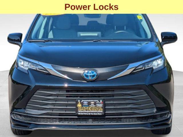 used 2021 Toyota Sienna car, priced at $38,885