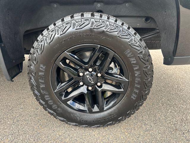 used 2024 Chevrolet Silverado 1500 car, priced at $43,977