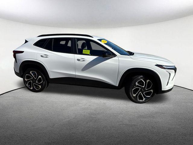 used 2024 Chevrolet Trax car, priced at $22,347