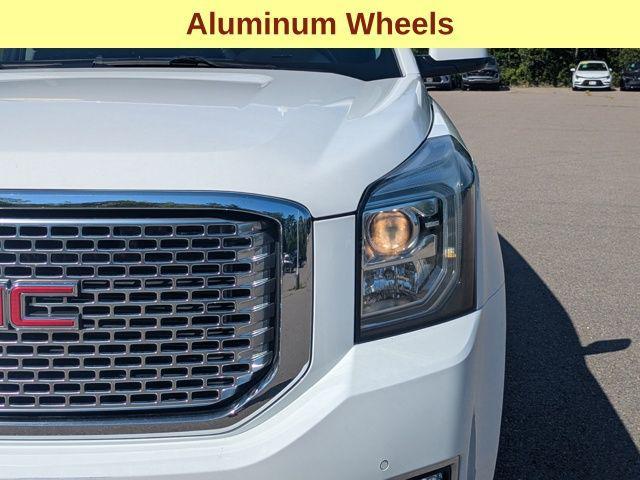 used 2017 GMC Yukon car, priced at $26,977