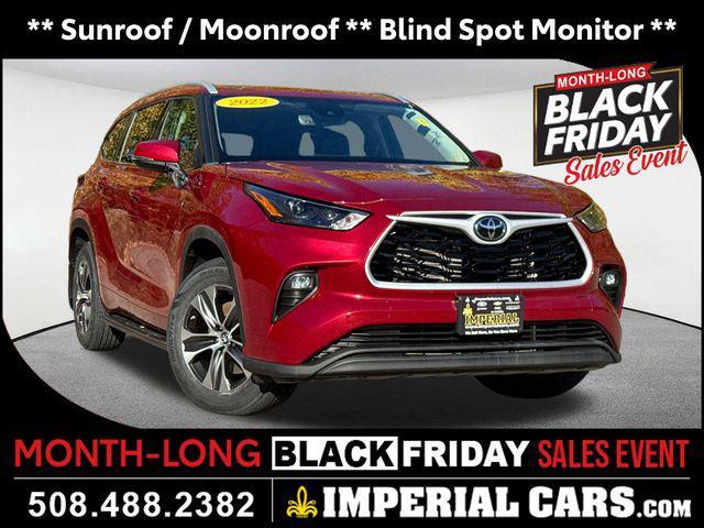 used 2022 Toyota Highlander car, priced at $34,977