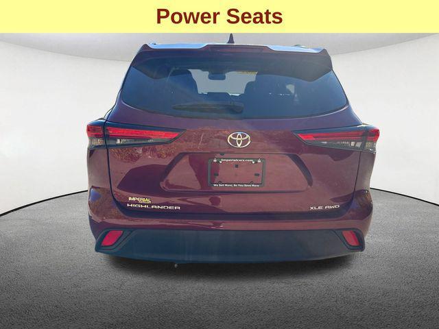 used 2022 Toyota Highlander car, priced at $34,977