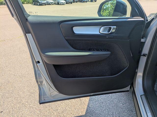 used 2024 Volvo XC40 car, priced at $32,644