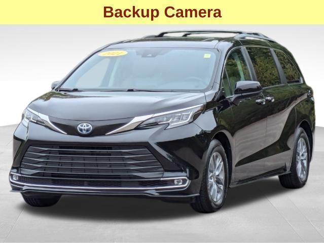 used 2021 Toyota Sienna car, priced at $39,977