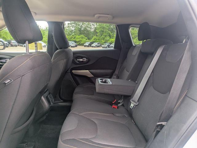 used 2017 Jeep Cherokee car, priced at $11,977