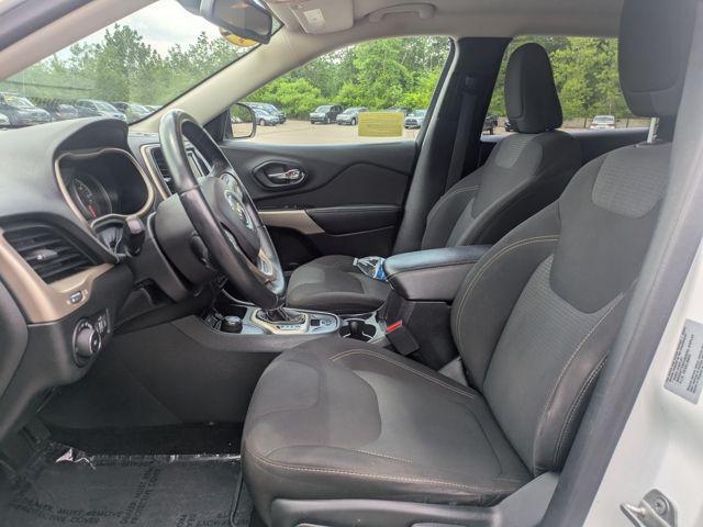 used 2017 Jeep Cherokee car, priced at $11,977