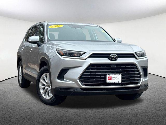 used 2025 Toyota Grand Highlander car, priced at $46,477