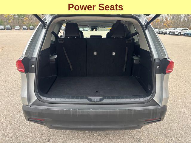 used 2025 Toyota Grand Highlander car, priced at $46,477