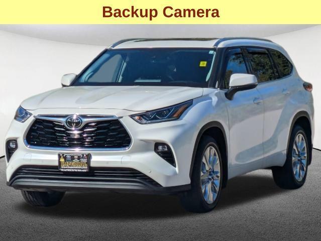 used 2021 Toyota Highlander car, priced at $37,477