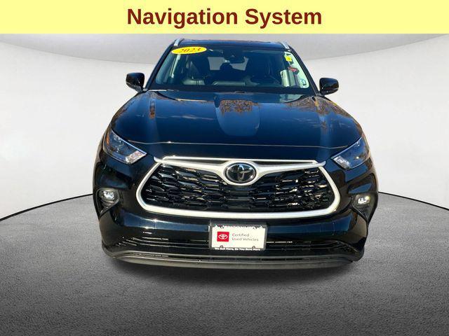 used 2023 Toyota Highlander car, priced at $37,977