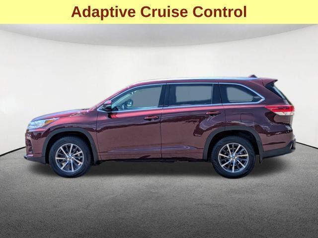 used 2018 Toyota Highlander car, priced at $20,977