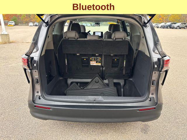 used 2022 Toyota Sienna car, priced at $33,647