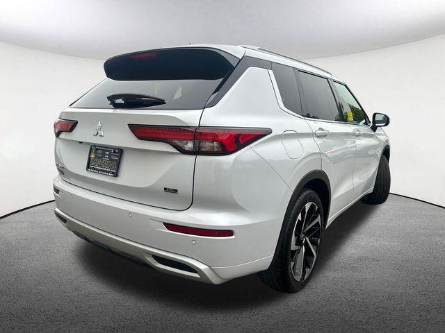 used 2022 Mitsubishi Outlander car, priced at $25,647