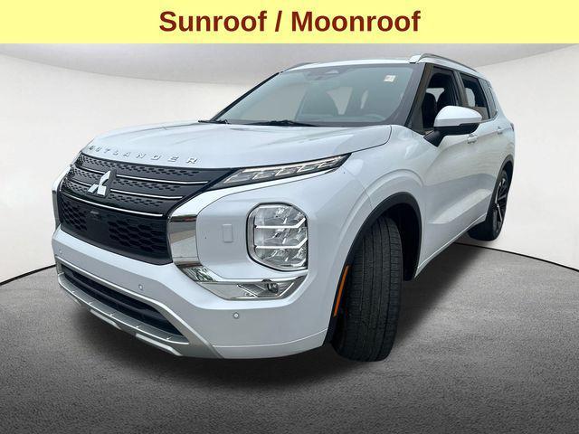 used 2022 Mitsubishi Outlander car, priced at $25,647