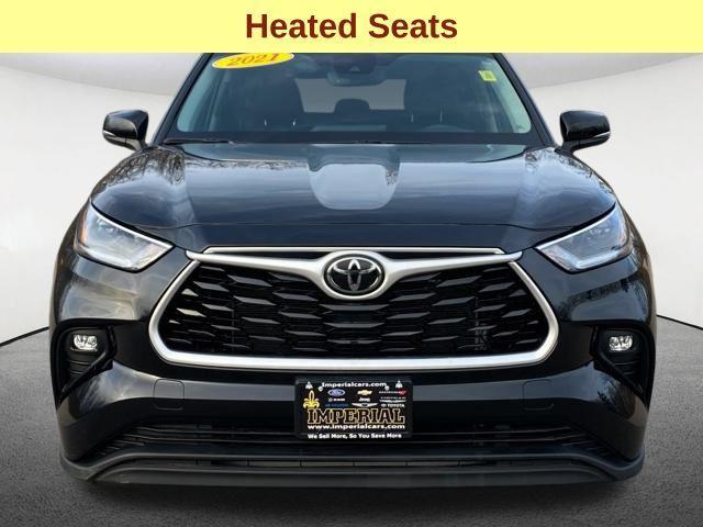 used 2021 Toyota Highlander car, priced at $36,477