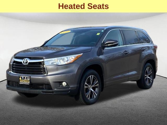 used 2016 Toyota Highlander car, priced at $23,747