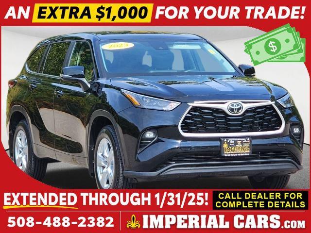 used 2023 Toyota Highlander car, priced at $35,477