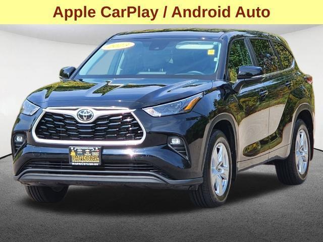 used 2023 Toyota Highlander car, priced at $38,477