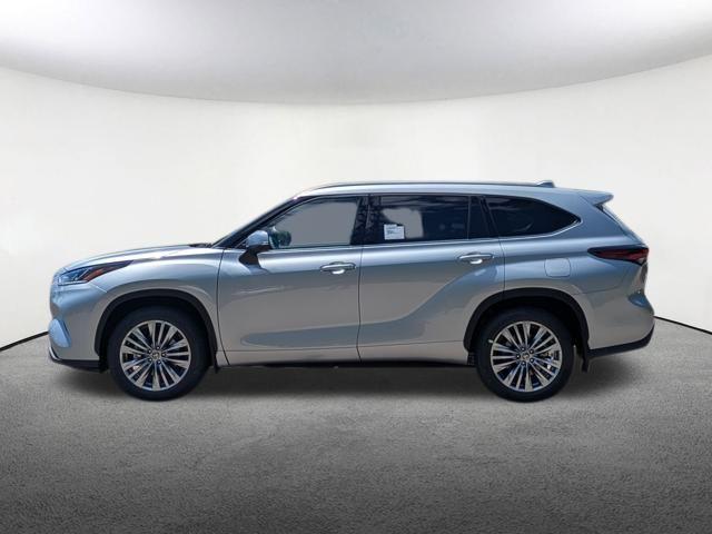 new 2025 Toyota Highlander car, priced at $50,188