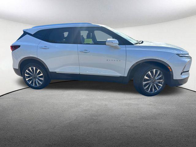 used 2023 Chevrolet Blazer car, priced at $30,977