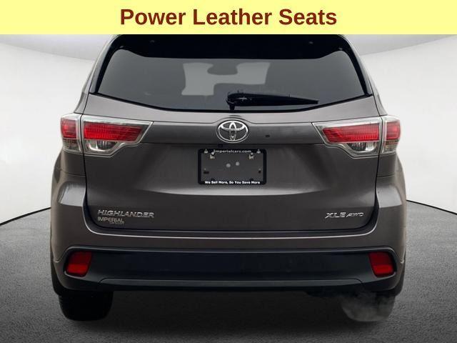 used 2016 Toyota Highlander car, priced at $21,977