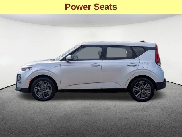 used 2021 Kia Soul car, priced at $16,747