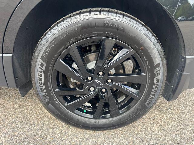 used 2024 Chevrolet Equinox car, priced at $26,347