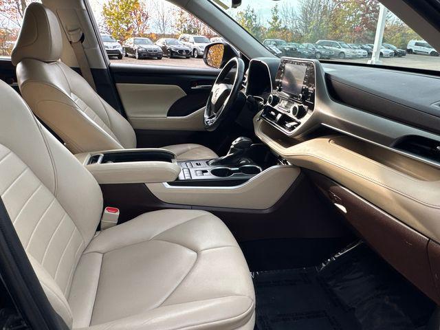 used 2020 Toyota Highlander car, priced at $25,977