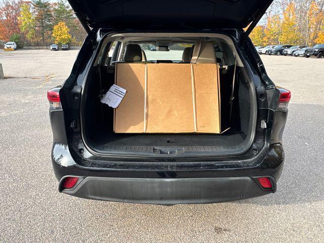 used 2020 Toyota Highlander car, priced at $25,977