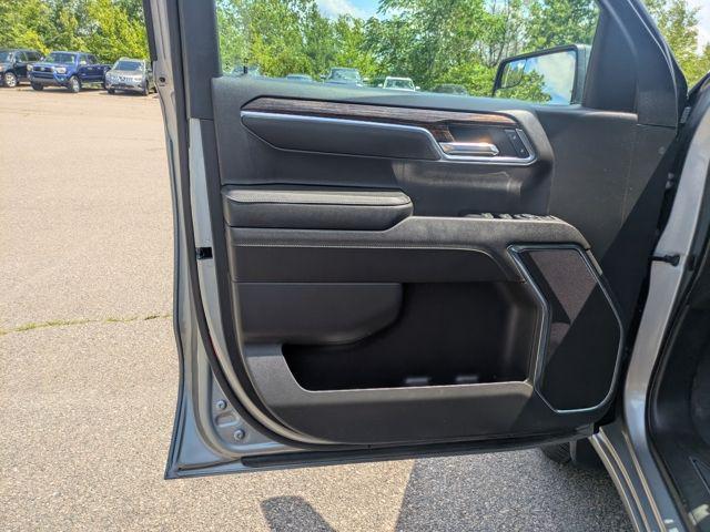 used 2023 GMC Sierra 1500 car, priced at $44,977