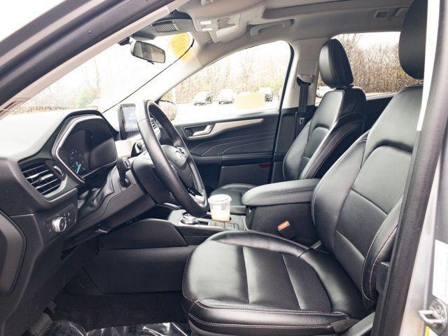 used 2022 Ford Escape car, priced at $23,347