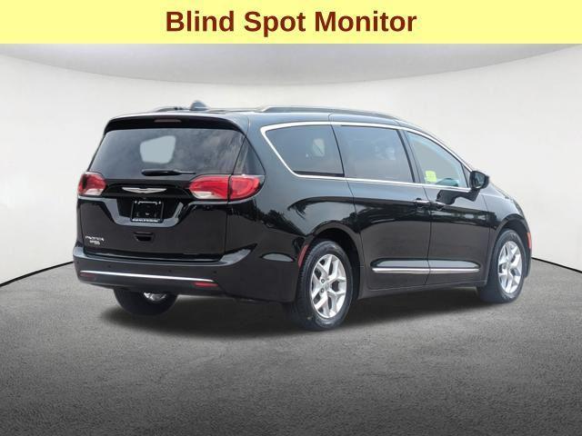 used 2017 Chrysler Pacifica car, priced at $11,747