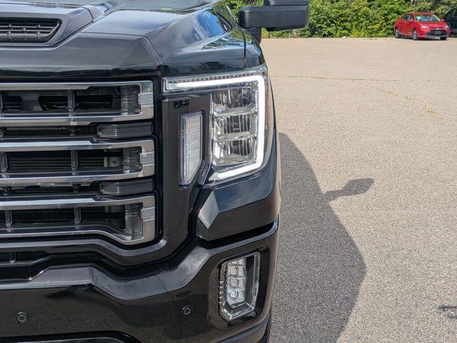 used 2022 GMC Sierra 2500 car, priced at $55,647