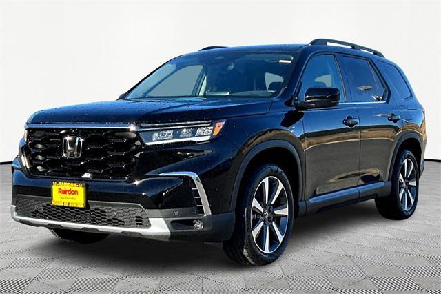 new 2025 Honda Pilot car, priced at $54,475