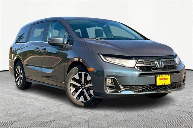 new 2025 Honda Odyssey car, priced at $43,670