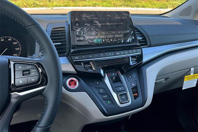 new 2025 Honda Odyssey car, priced at $43,670