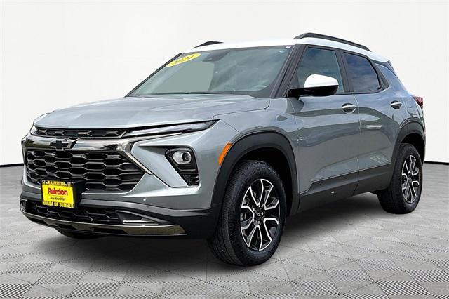 used 2024 Chevrolet TrailBlazer car, priced at $26,888