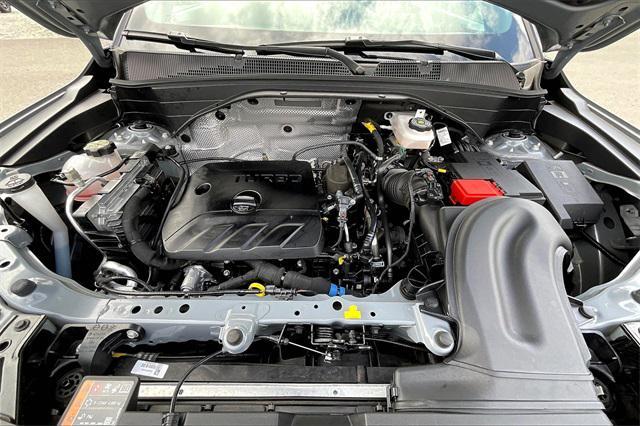 used 2024 Chevrolet TrailBlazer car, priced at $26,888
