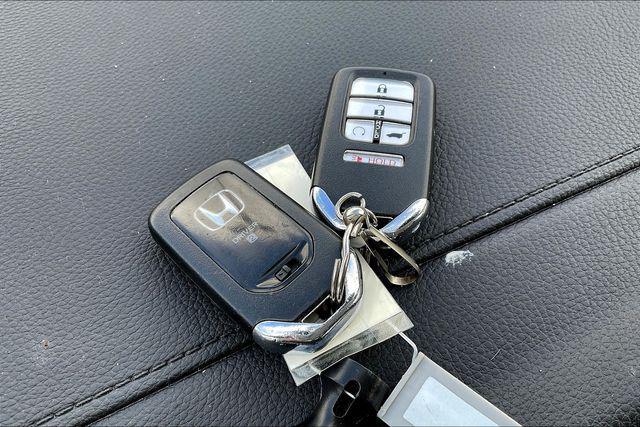 used 2022 Honda Pilot car, priced at $29,977