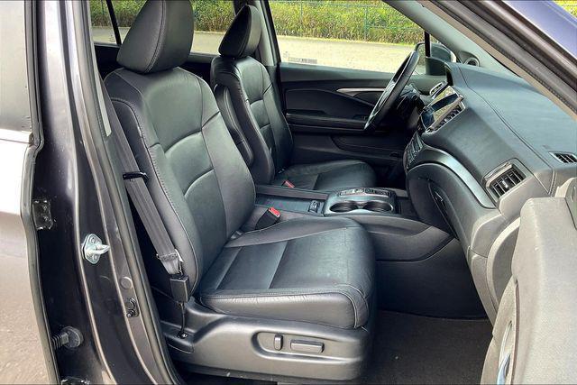 used 2022 Honda Pilot car, priced at $29,977