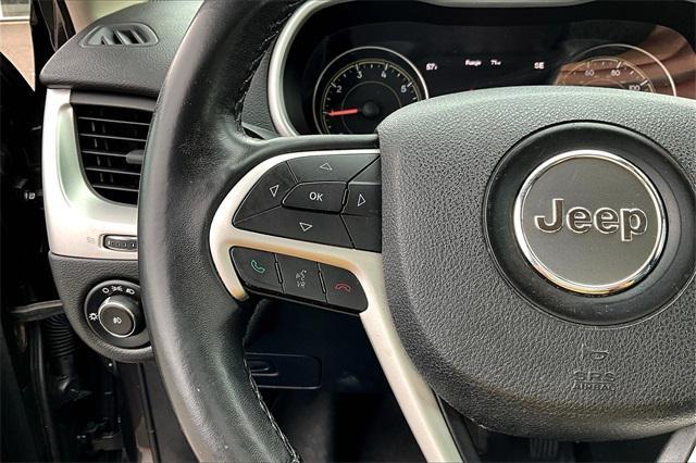 used 2014 Jeep Cherokee car, priced at $10,977