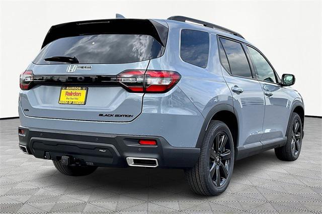 new 2025 Honda Pilot car, priced at $58,205