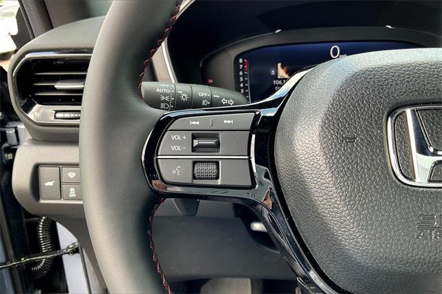 new 2025 Honda Pilot car, priced at $58,205