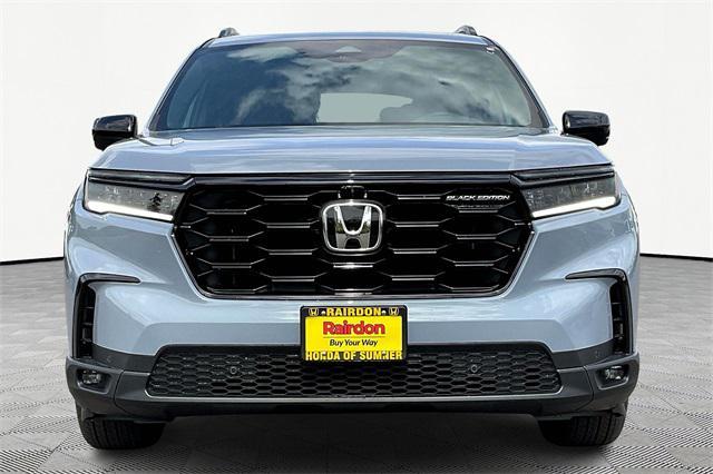 new 2025 Honda Pilot car, priced at $58,205
