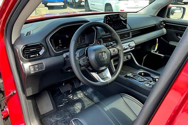new 2025 Honda Pilot car, priced at $56,705
